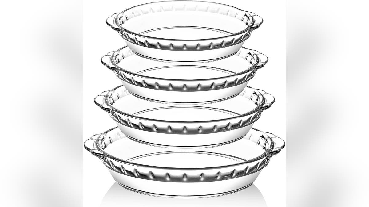 Glass pie plates can help make baked pies of all kinds.