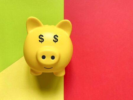 Best Savings Rates Today – Score Up to 5.30% APY While You Still Can. Banks are Slashing Rates