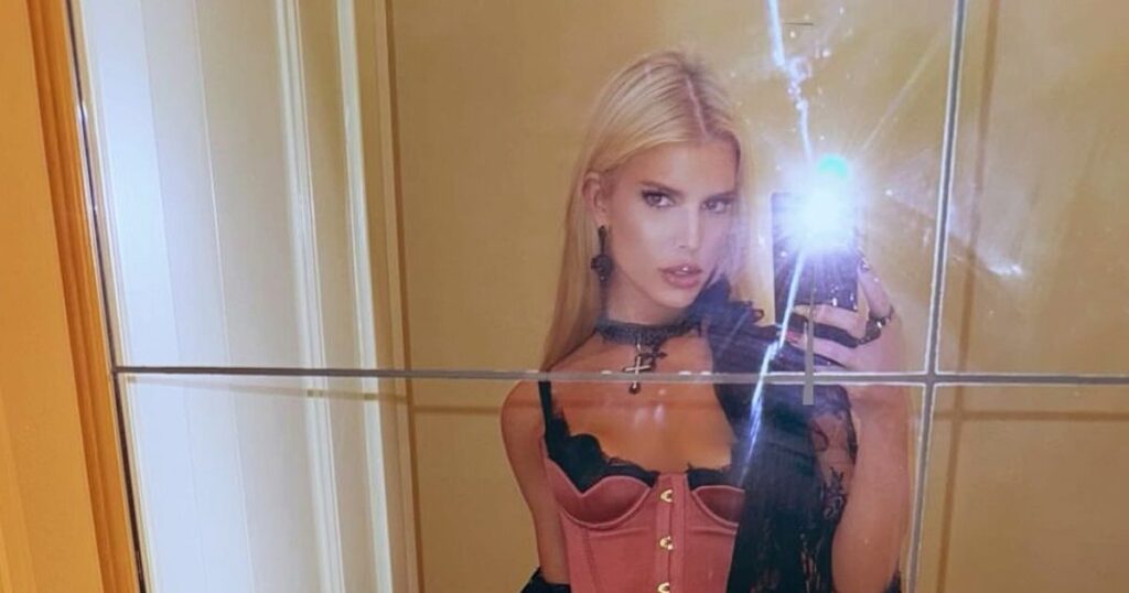 Jessica Simpson Is Spooky Sexy in Red Hot Lingerie: ‘Pure Magnetism’