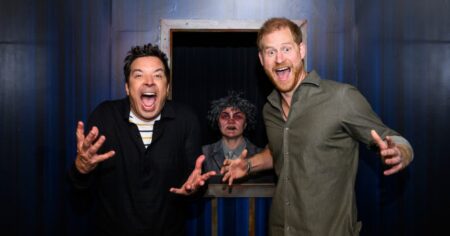 Prince Harry Gets Spooked by Zombies and ‘Michael Buble’ in Jimmy Fallon’s Haunted ‘Tonightmares’ Maze