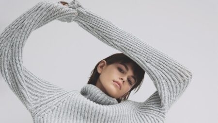 How to Remove Pilling From Clothes