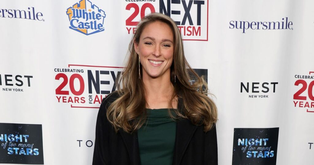 Kylie Kelce Wasn’t Faithful to a Dry Shampoo Until She Tried This Cult-Favorite