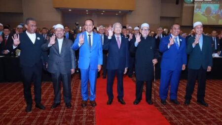 Perikatan Nasional hits back at UMNO’s criticisms of new joint investment firm by 4 opposition states