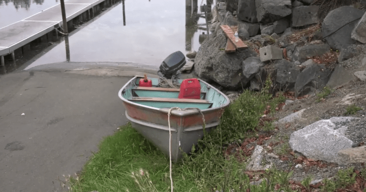 ‘Help! Help!’: Man rescued from overturned boat in Nanoose Bay
