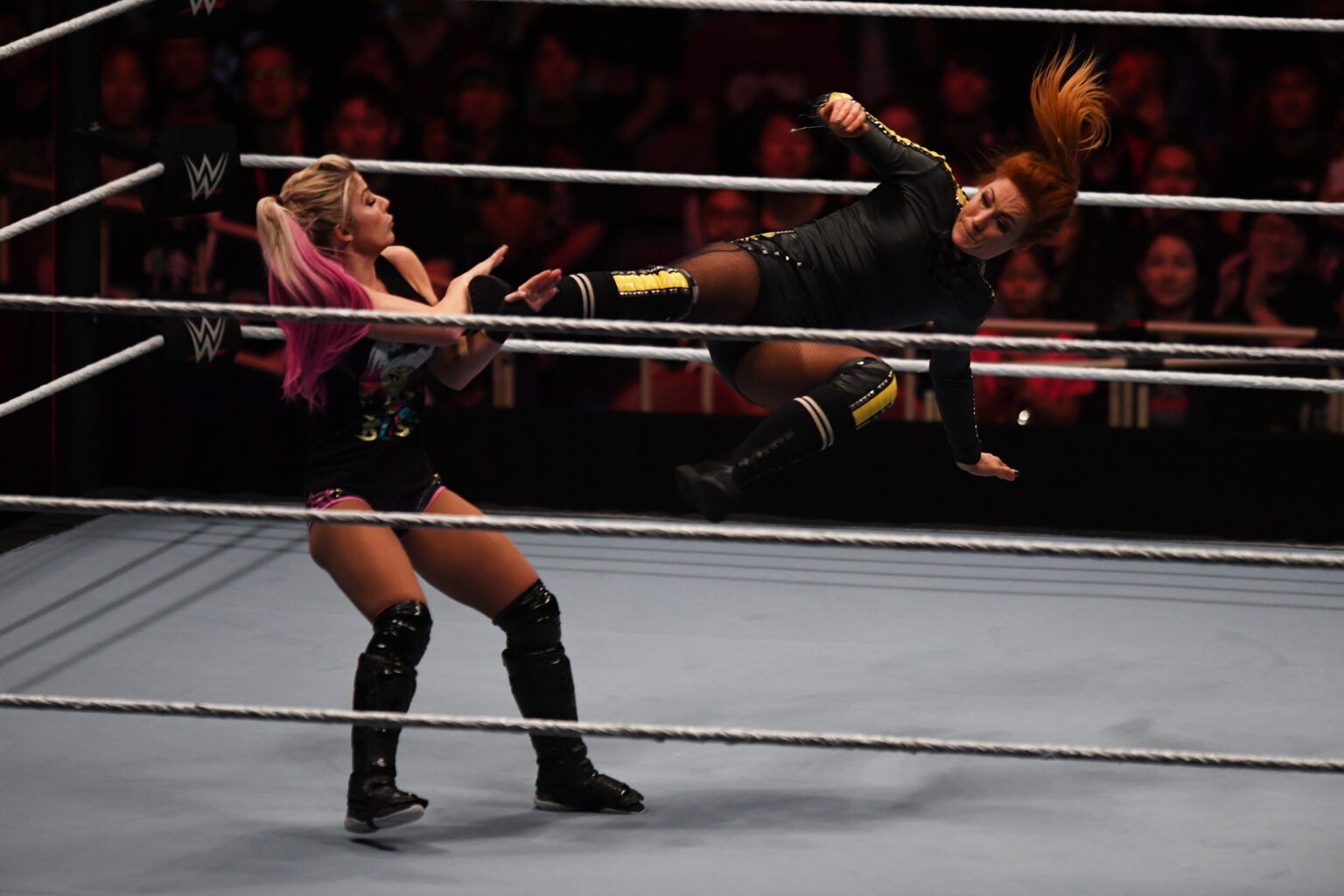 Fan-Favorite WWE Superstar Hints at In-Ring Return