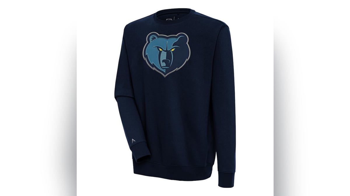 Throw on a sweatshirt and relax during cool fall and winter days.