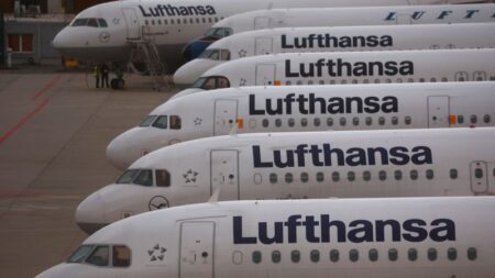 Lufthansa fined for violating 128 Jewish passengers’ civil rights