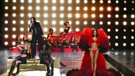 The Victoria’s Secret Show Returns! A Look Inside the Confetti-Strewn Runway Spectacle