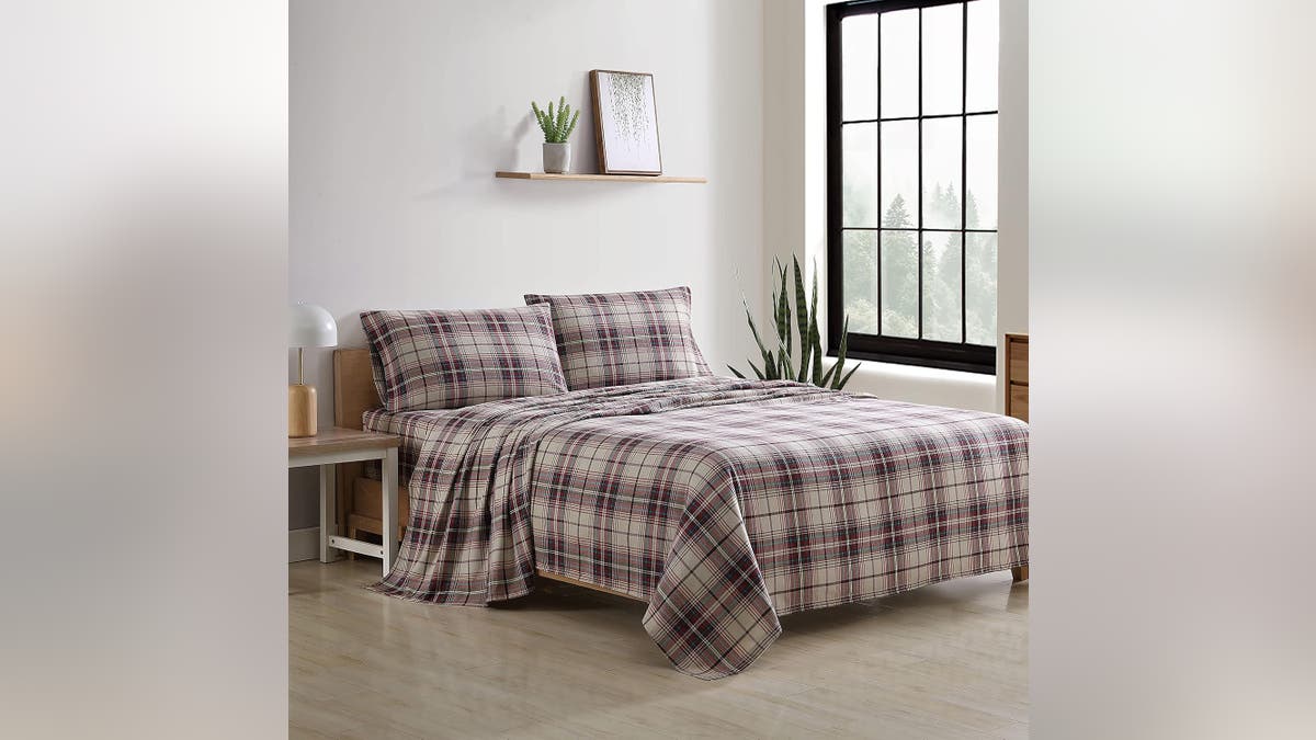 Your bed is sure to stay warm with flannel sheets on it.