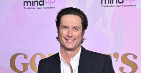 Oliver Hudson Details How Mom Goldie Hawn Helped Him With His Mental Health Struggles (Exclusive)