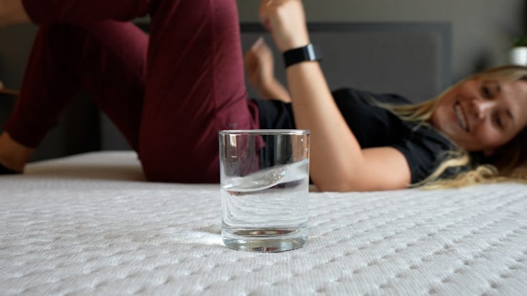 Casper Snow Hybrid mattress motion isolation test