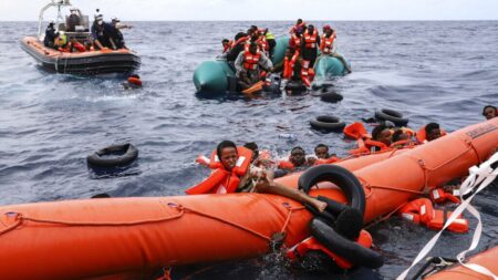 Italy's coastguard accused of 'manslaughter' over migrant boat deaths