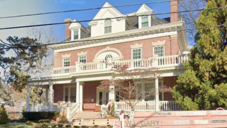 Head of DC preschool arrested after directing undercover officer 'to abuse his child,' Justice Department says