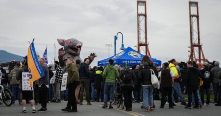 Port employers ‘refusing to bargain,’ cut off talks in less than an hour: Union