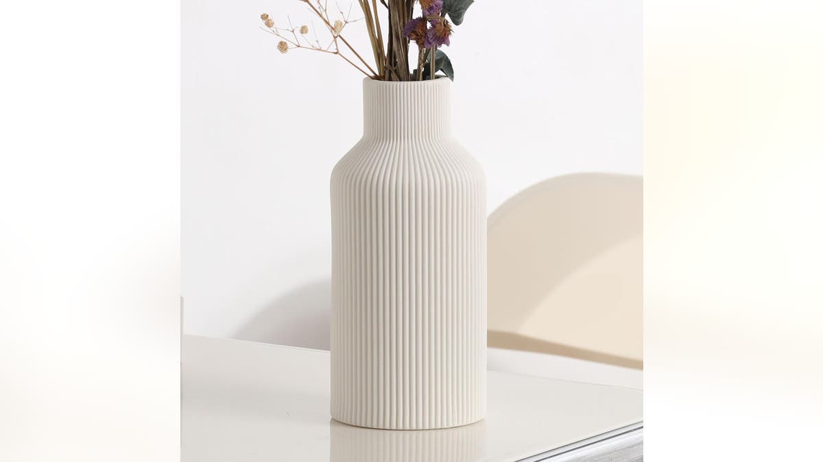 Go simple and gift a cute vase for Thanksgiving.