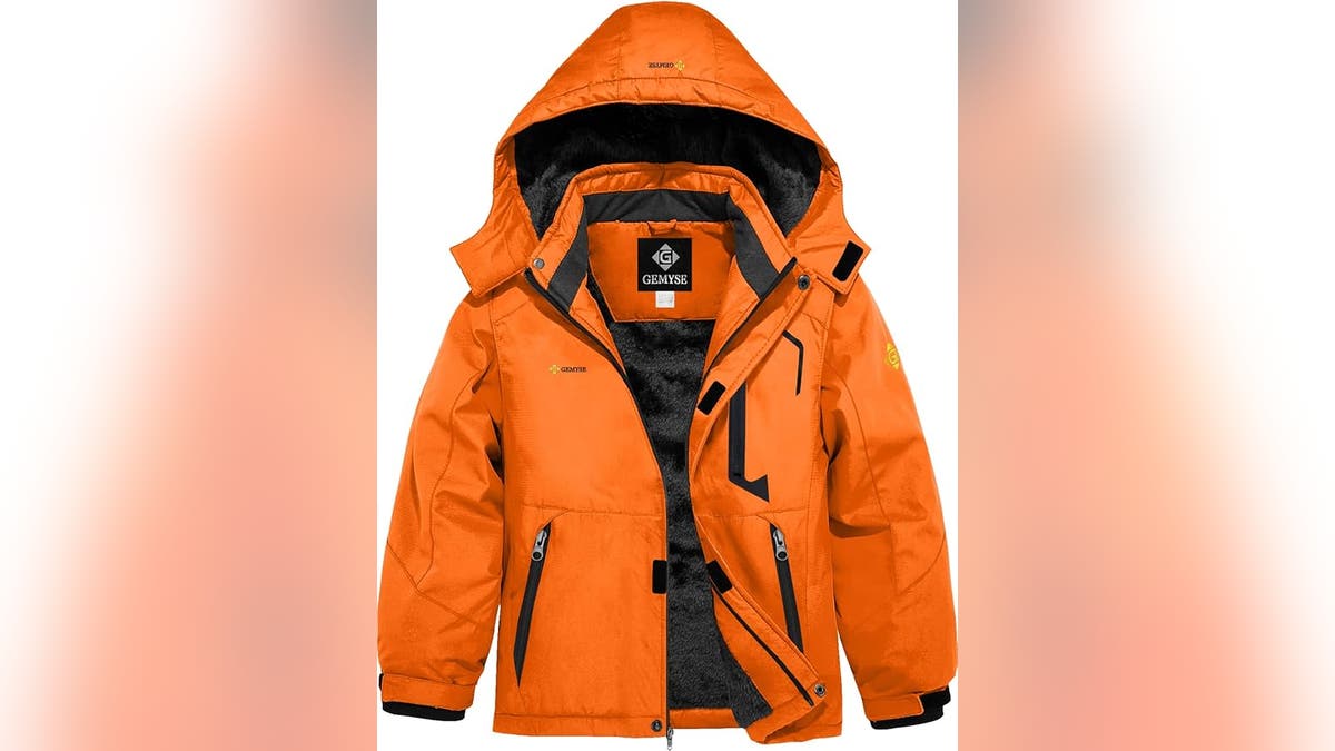 The ultimate jacket for snowy winter days.