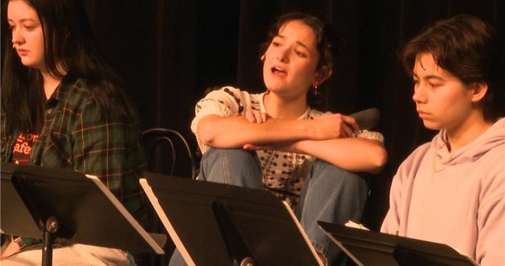 Musical theatre students debut 2 new shows at Thousand Islands Playhouse