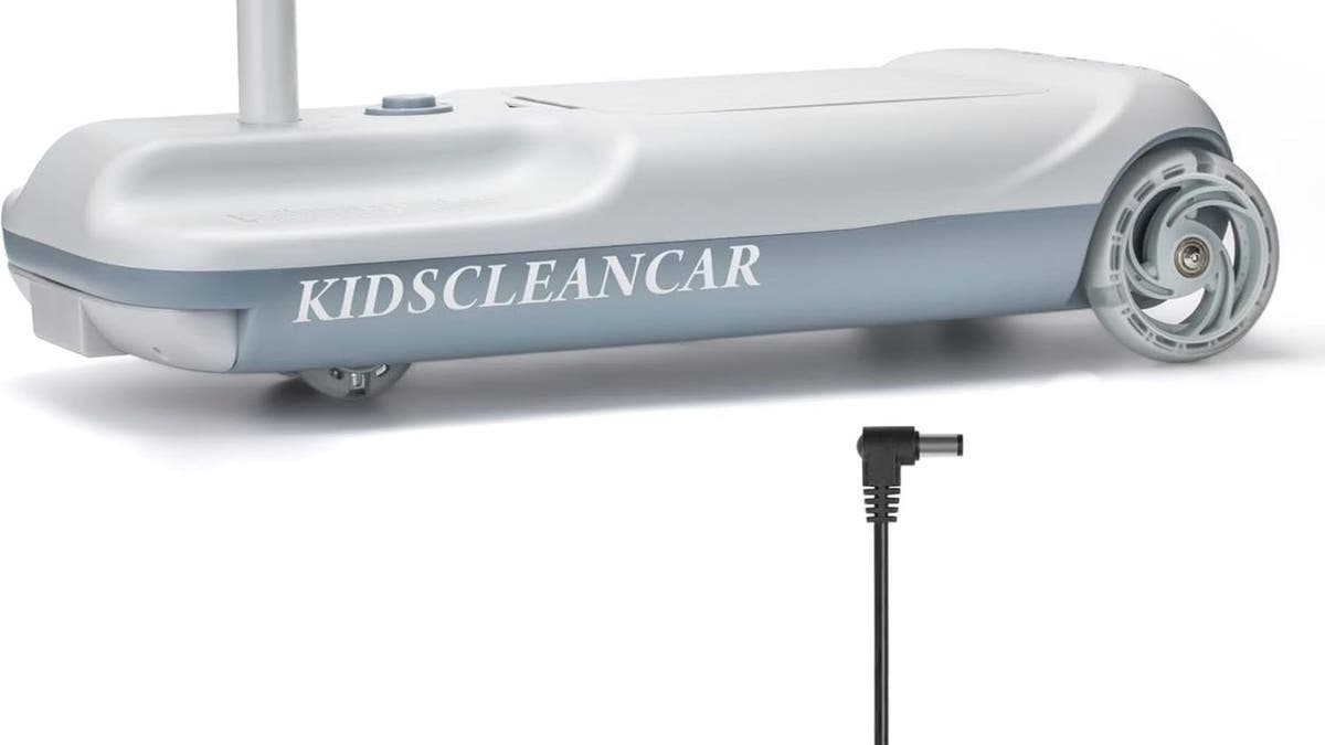 Makes child's play out of cleaning.