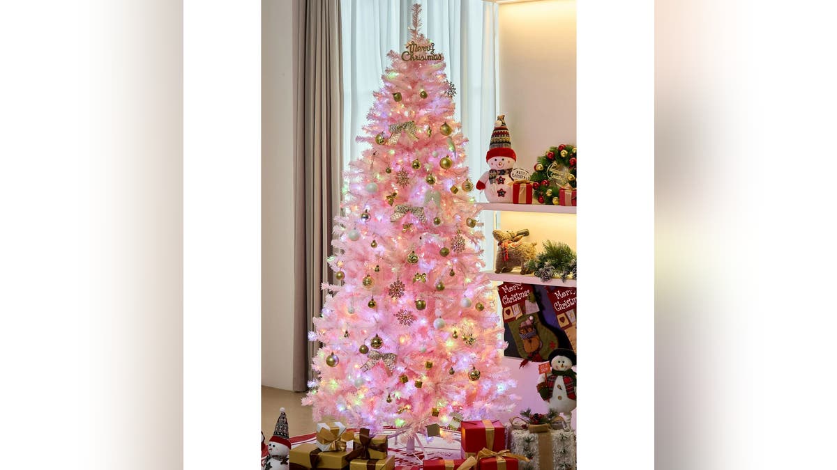 Make a big statement with this tree.
