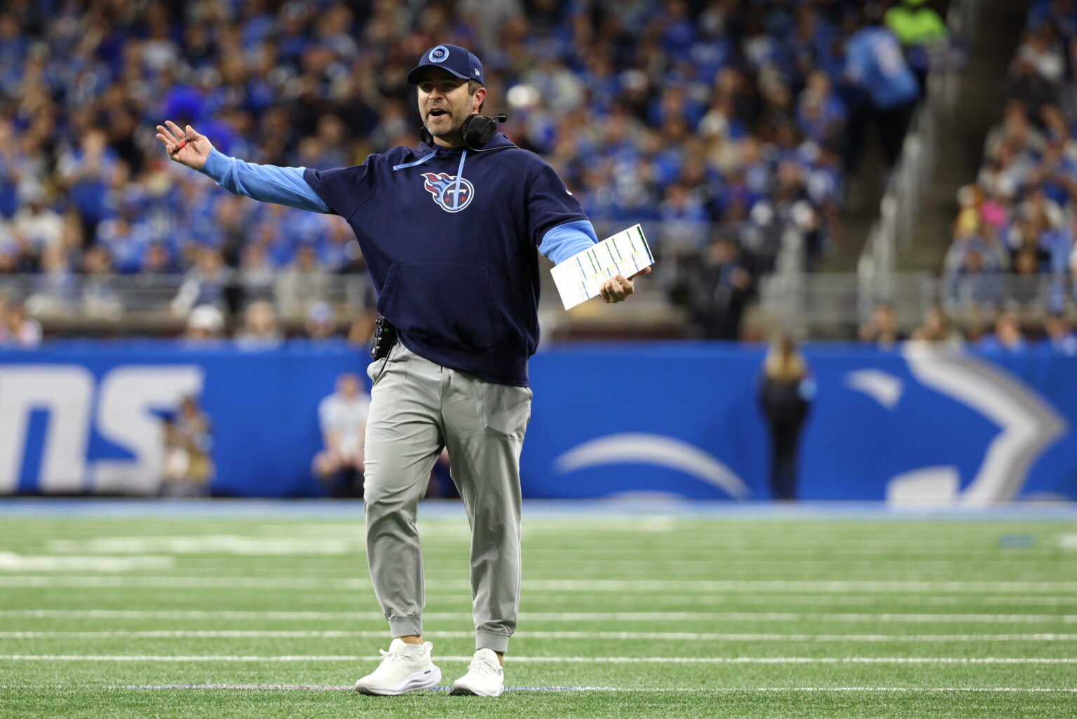 Titans HC Brian Callahan Penalized for Irate Meltdown on Sideline