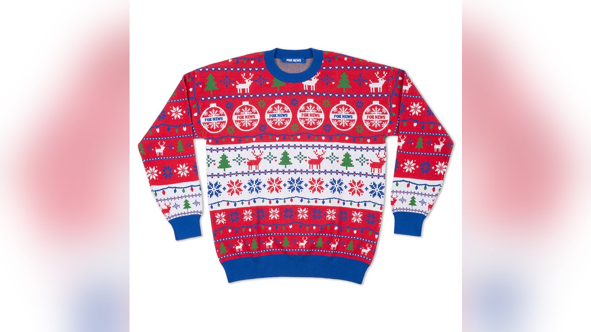 The ideal sweater to wear to your holiday parties.