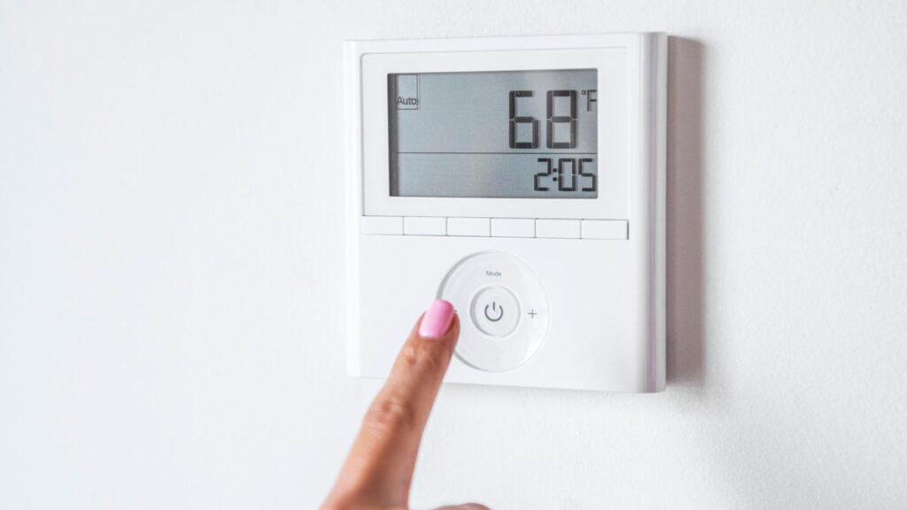 Find Your Thermostat’s Sweet Spot: How to Save Money on Your Winter Heating Costs