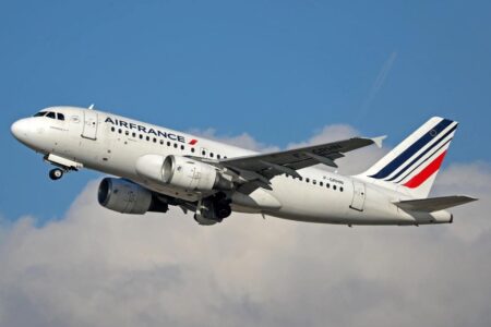 NYC man wants Air France to pony up $600K for his delayed flights to brother’s funeral: suit