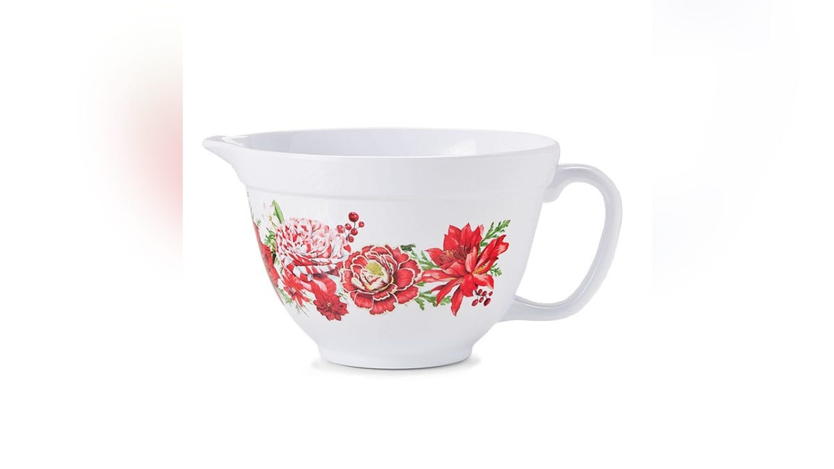 This beautiful mixing bowl provides the perfect place to create all your cookie doughs, cake batters and more.