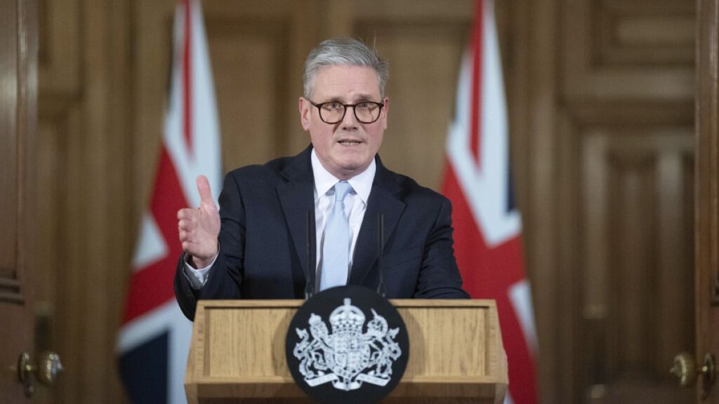 No, UK PM hasn't told Brits to get out for disagreeing with him