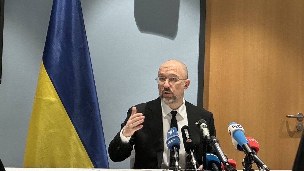 Shmyhal calls on Germany to help pave the way for refugees' return