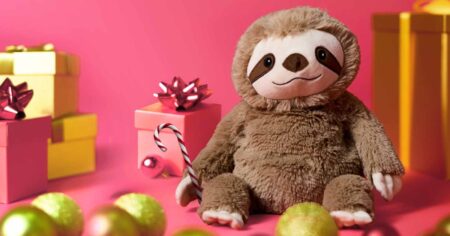 On the Hunt for the Perfect Holiday Gift? These Heatable Stuffed Animals Will Warm Your Heart