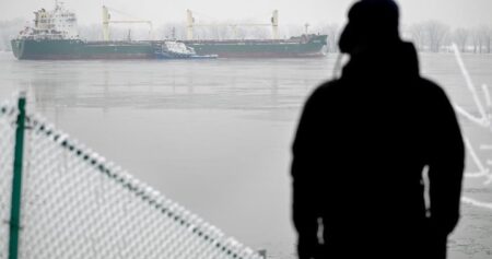 After cold, snowy Christmas, temperatures to rise across southern Quebec for new year