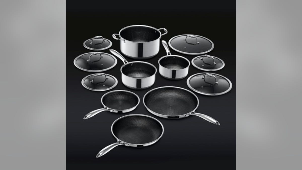 This beginner set is great for home chefs.