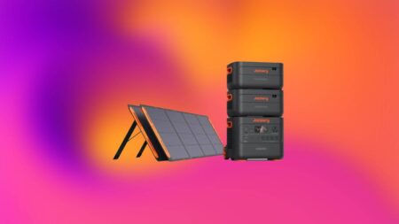 Cyber Monday Deal Still Available: This Jackery Solar Generator Kit Is a Massive $2,800 Off