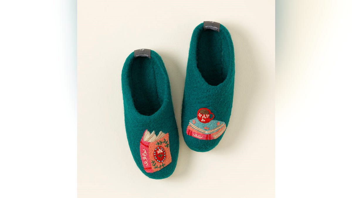 These are beautifully made felt slippers.