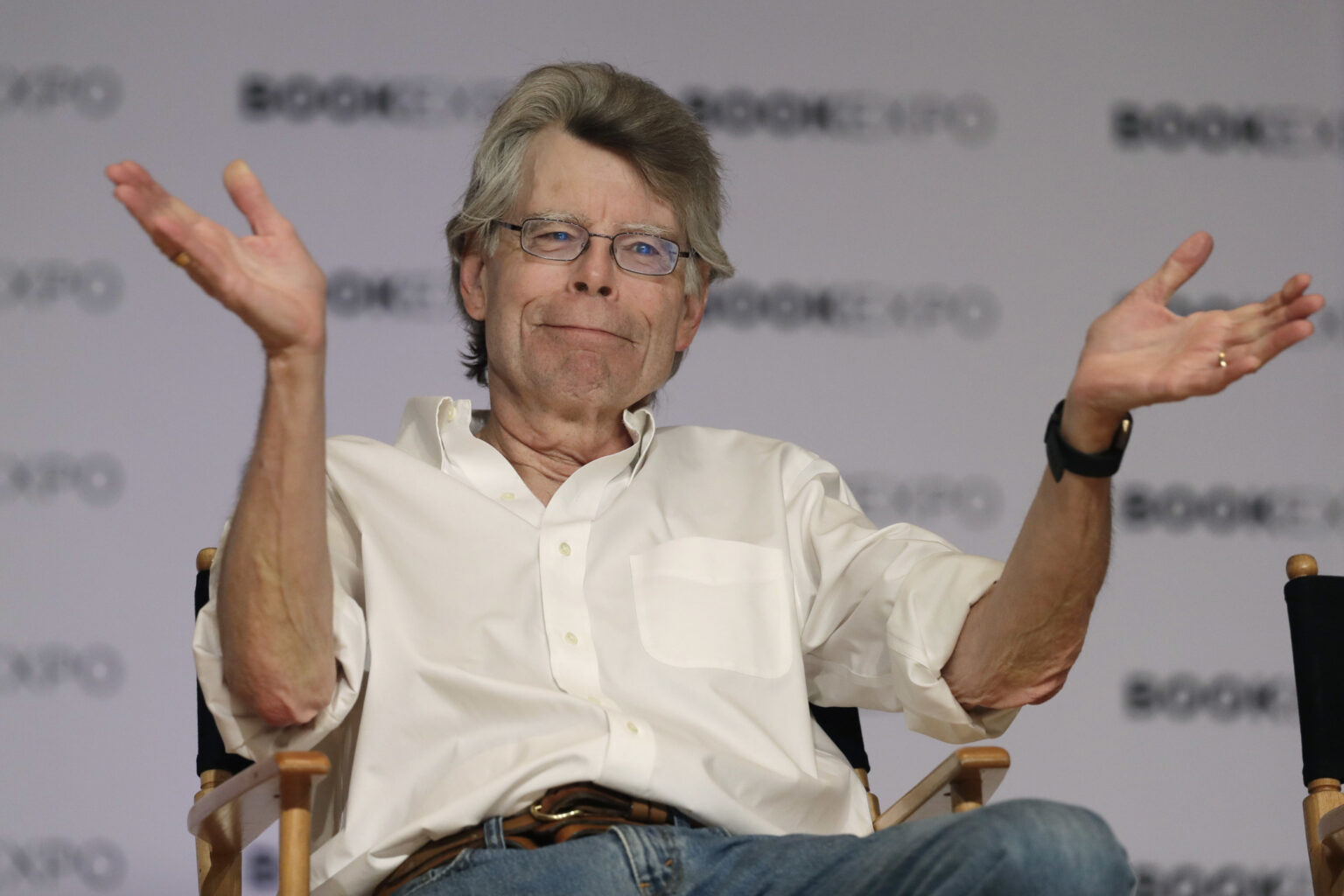 Stephen King to Close His Three Maine Radio Stations