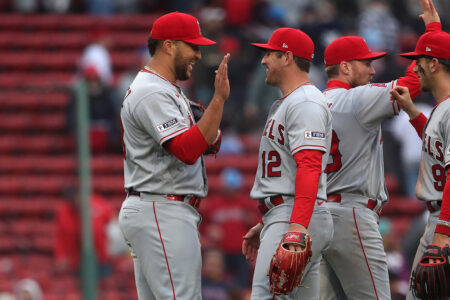 Phillies Lose Reliever Carlos Estevez in Free Agency: Reports