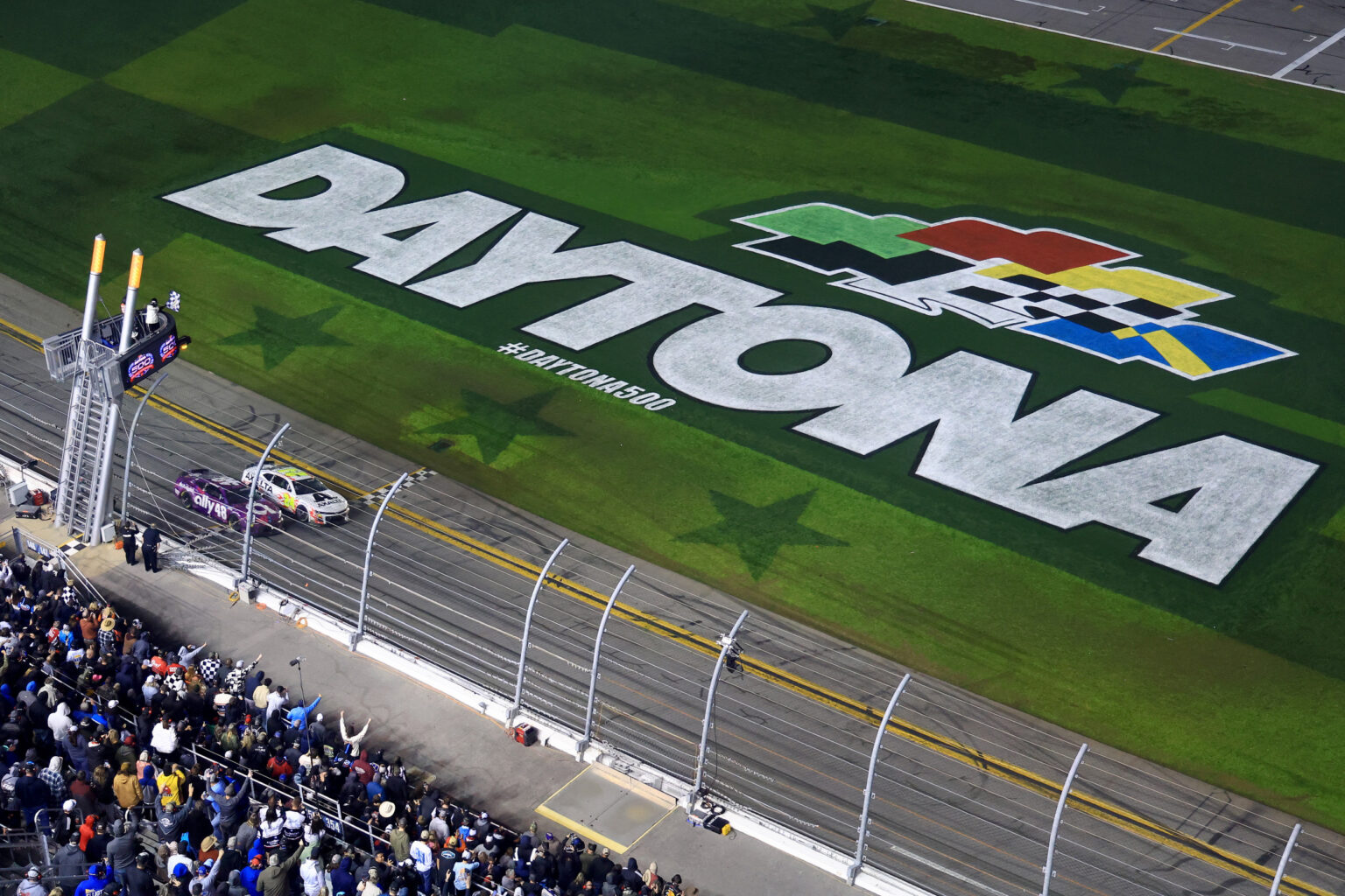 NASCAR Confirms Major 2025 Daytona 500 Milestone as Fans Go Crazy