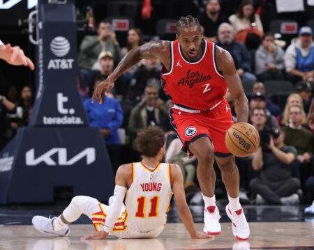 Clippers Star Kawhi Leonard Reacts to Return Following Severe Injury