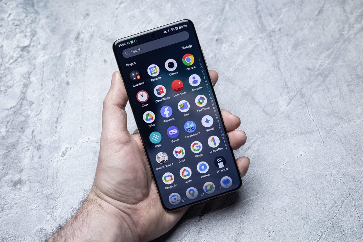 oneplus-13-review-cnet-lanxon-promo-13