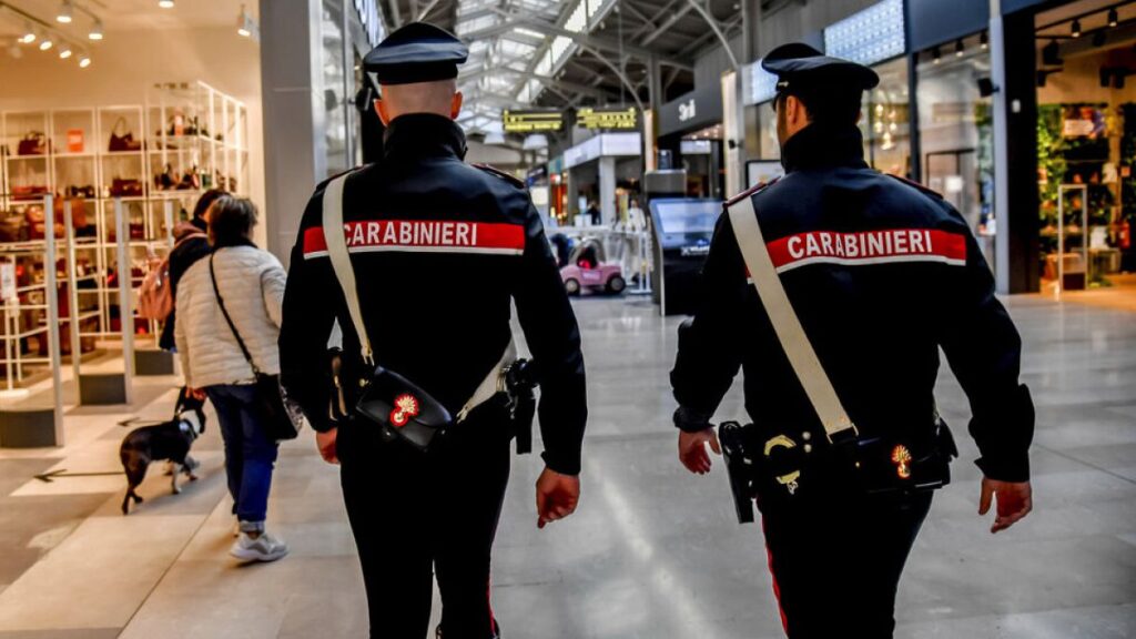 Italian police arrest about 150 people in major raid on Sicilian mafia