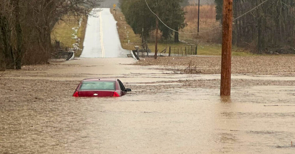 One Dead in Kentucky as Rainstorm Pounds the State