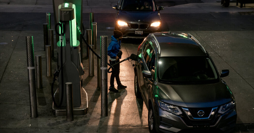 Trump’s Plan to Repeal Climate Policy Could Upend Shift to Electric Cars