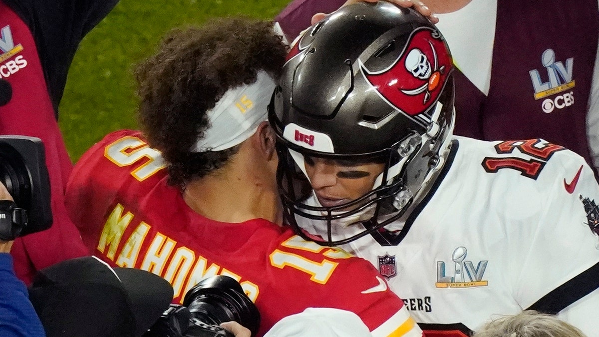 mahomes and brady