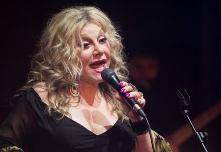 Dolly Parton’s Sister Issues Scathing Rebuke of Trump, Musk and Republicans