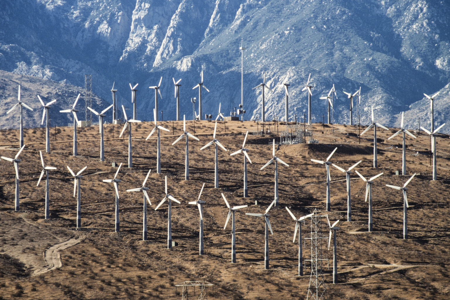 Trump Orders Threaten Huge number of US Wind Projects, Analysts say