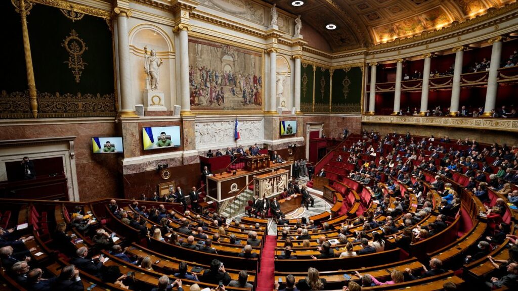 French lawmakers divided on Ukraine and European defence