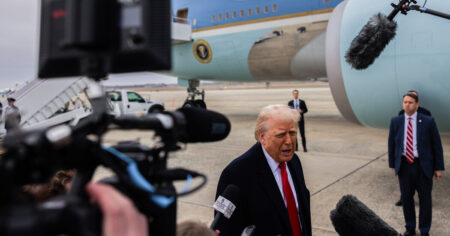 A Clubby Washington Tradition Carries On Uncomfortably Without Trump