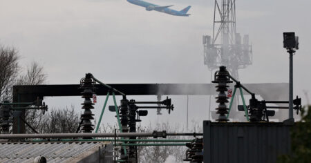 U.K. Launches Investigation into Heathrow Airport Blackout