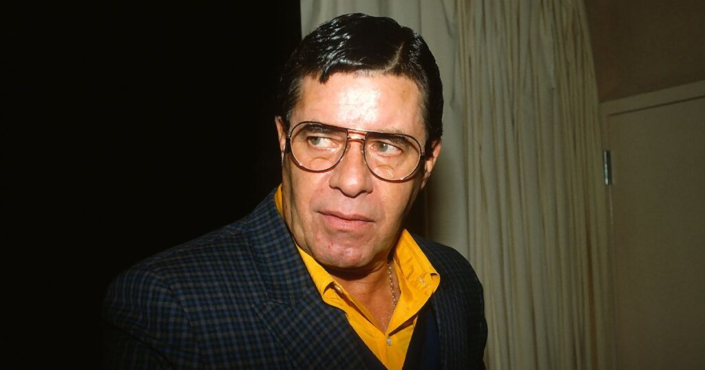 Jerry Lewis’ Most Notorious Public Feuds: Joan Rivers, Dean Martin and More